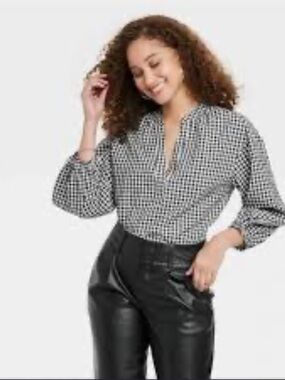 A New Day | Like new gingham popover blouse notched neckline size large
